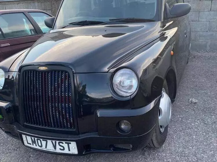 1 Bed Cottage With Indoor Hot Tub And Sauna