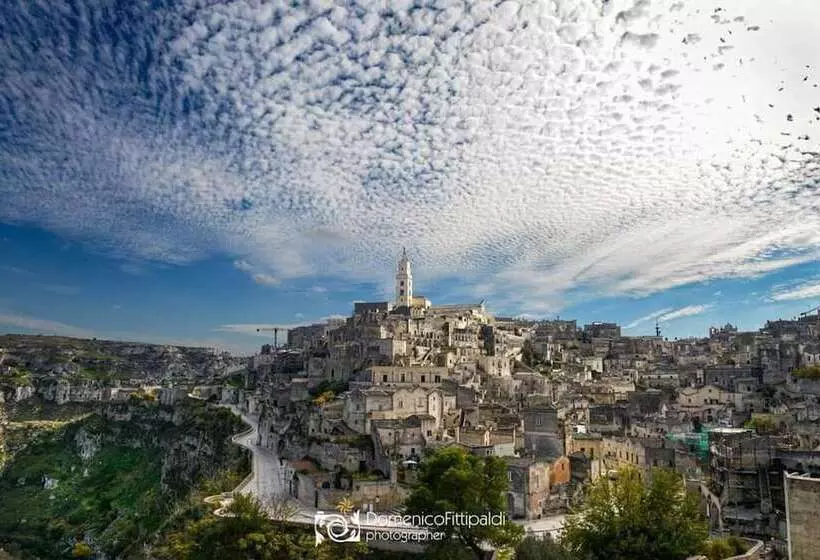 1 Bed Cottage With Indoor Hot Tub And Sauna