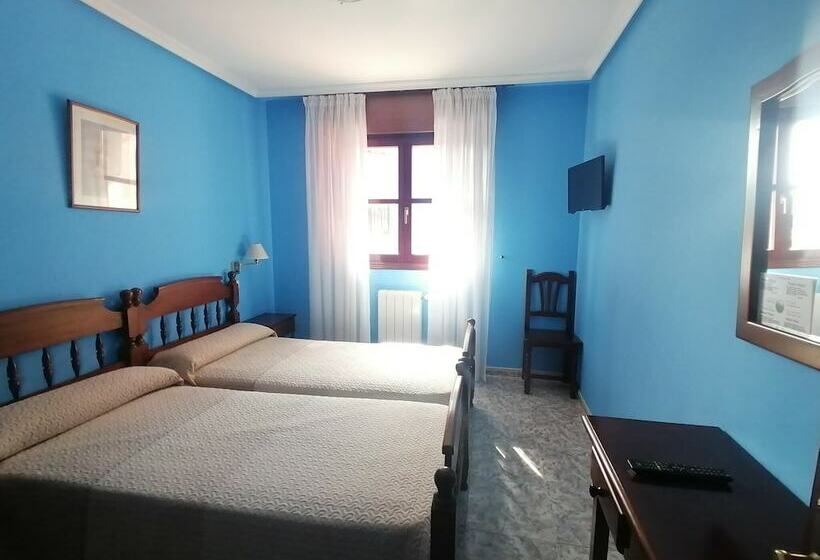 Отель Las Palmeras