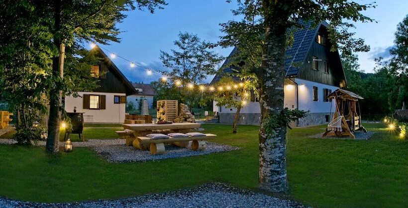فندق B&b Plitvice Holiday Lodge