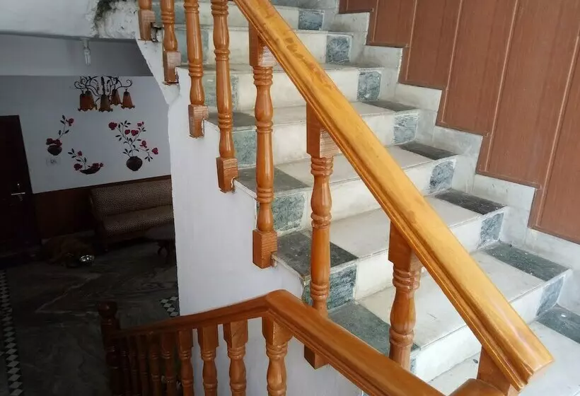ホテル Samaa Resorts Chitkul Heights