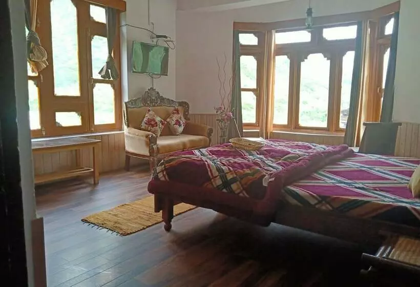 ホテル Samaa Resorts Chitkul Heights