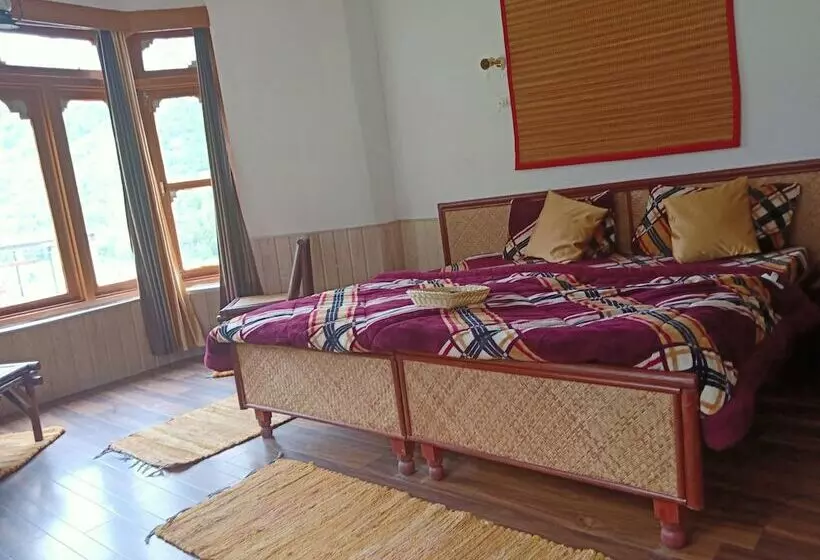 ホテル Samaa Resorts Chitkul Heights