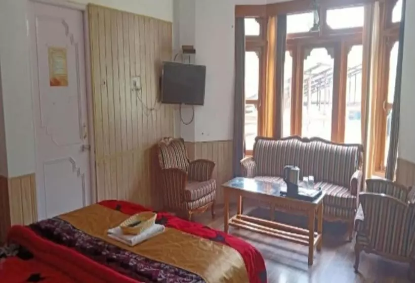 ホテル Samaa Resorts Chitkul Heights