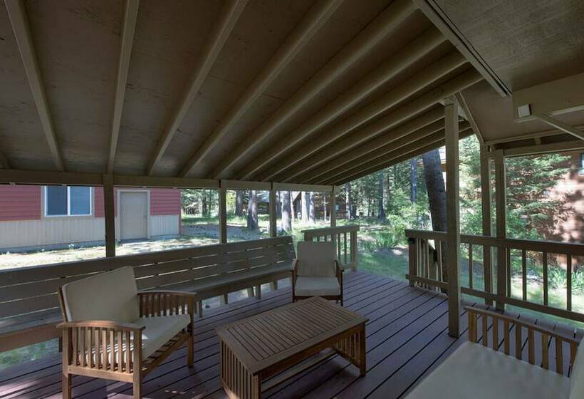 Syringa House By Casago Mccall  Donerightmanagement