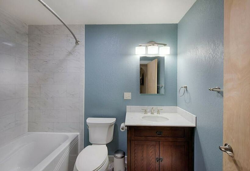 Syringa House By Casago Mccall  Donerightmanagement