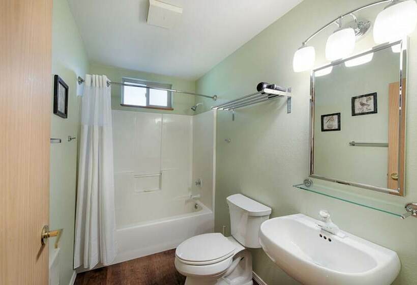 Syringa House By Casago Mccall  Donerightmanagement