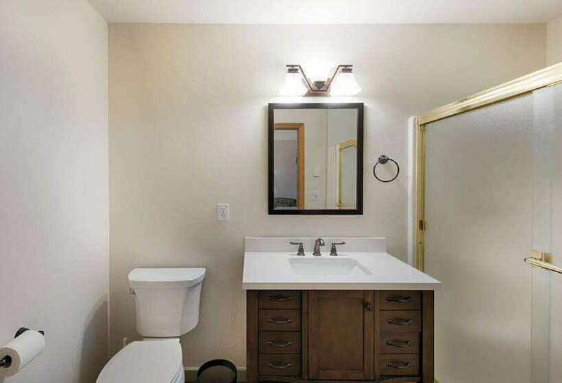 Syringa House By Casago Mccall  Donerightmanagement