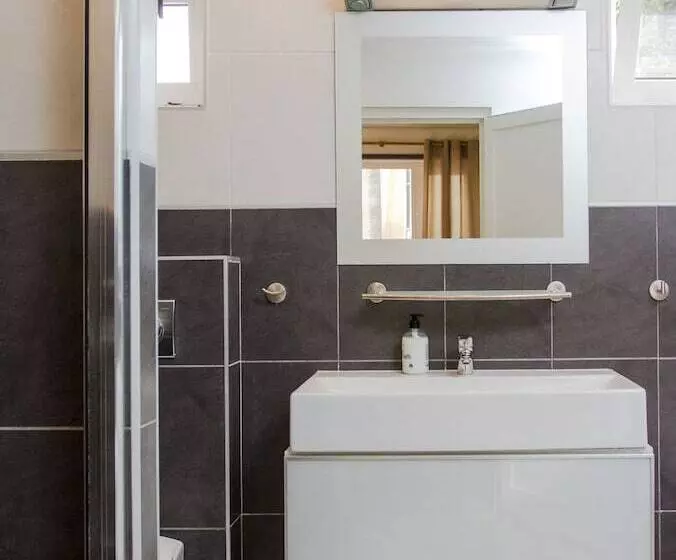 The Tree House Hostel