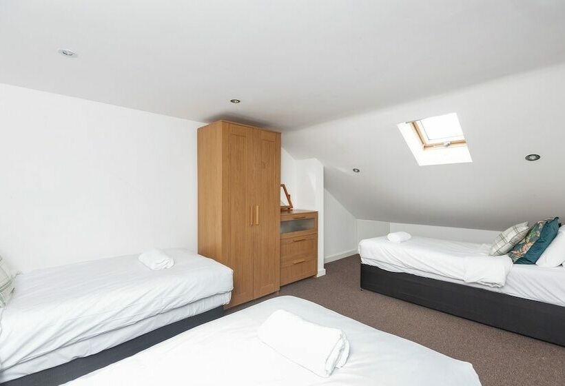 Residenza Sunny Terrace By Kasar Stays