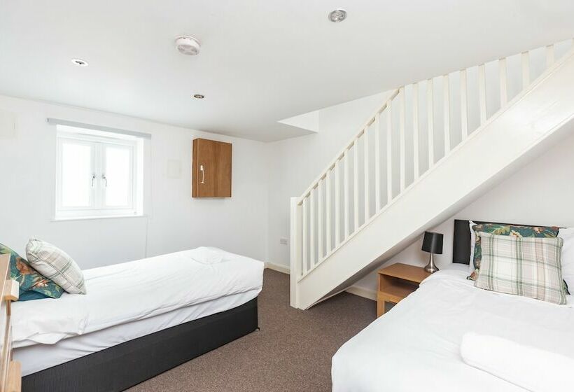 Residenza Sunny Terrace By Kasar Stays