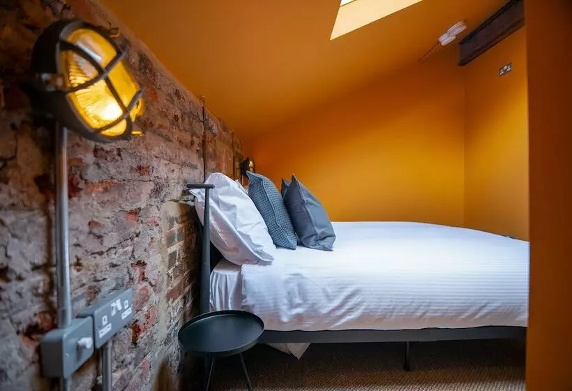 Rooms By Green Room