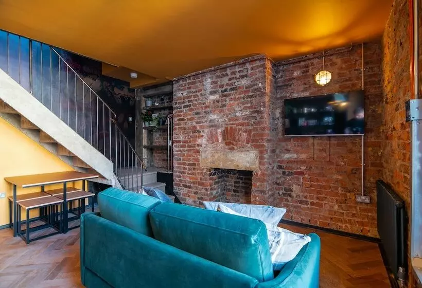 Rooms By Green Room