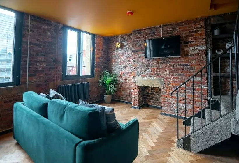 Rooms By Green Room