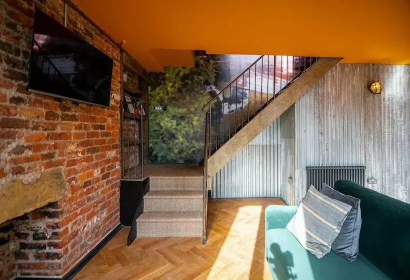 Rooms By Green Room
