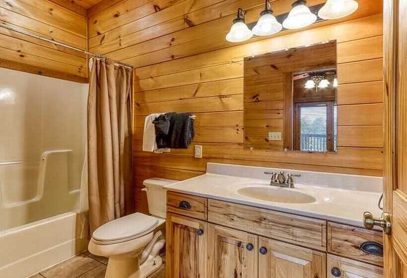 Cabin Fever Lodge #750