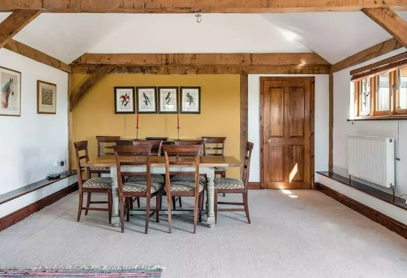Hotelli Huish Lodge