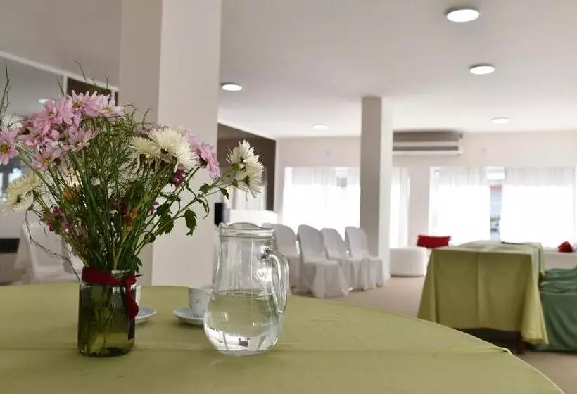 O2 Hotel Gualeguaychú