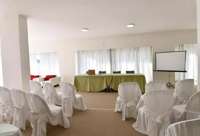 O2 Hotel Gualeguaychú