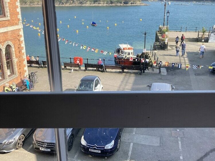 Hotel The King Of Prussia