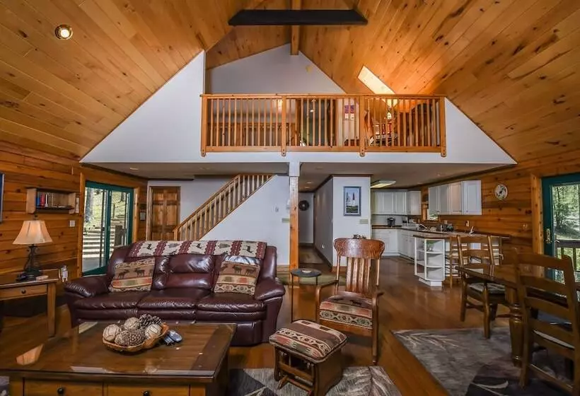 Schmidt Lodge