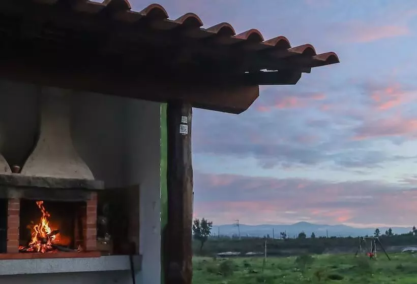 Vila Da Laje
