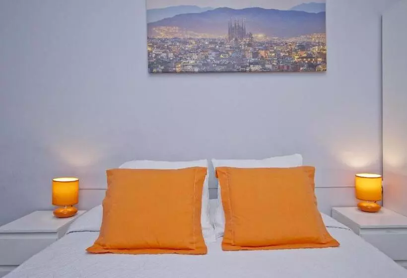 Хостел Barcelona City Seven