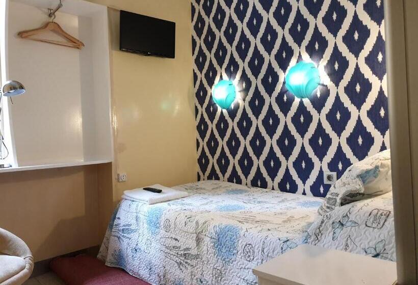 مسافرخانه Casa De Huespedes Dolce Vita