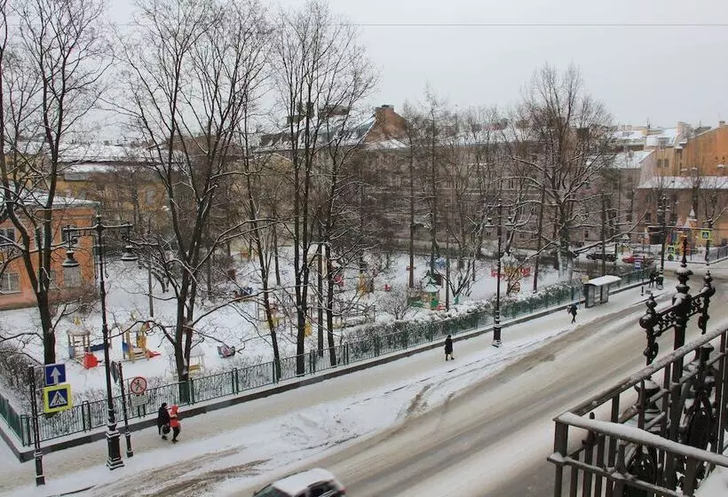 ホテル Guest House Five Evenings