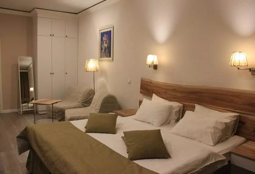 ホテル Guest House Five Evenings