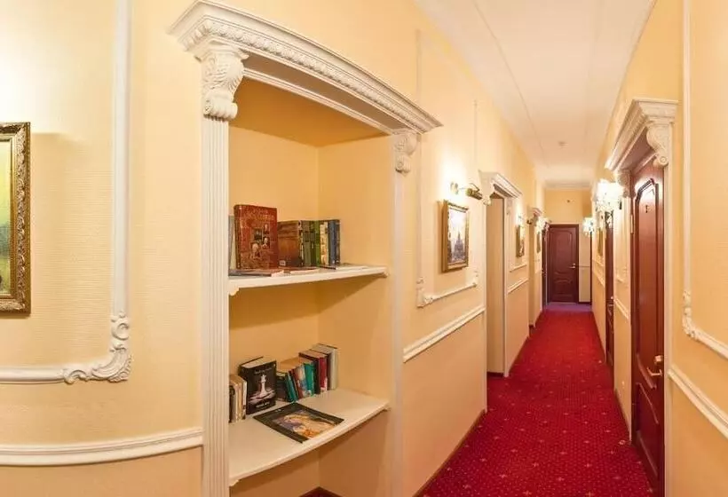 ホテル Artradischev