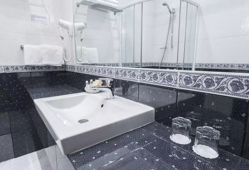 ホテル Artradischev