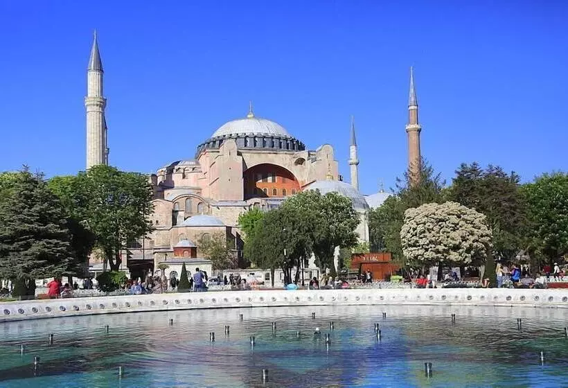 ホテル Dilhayat Kalfa