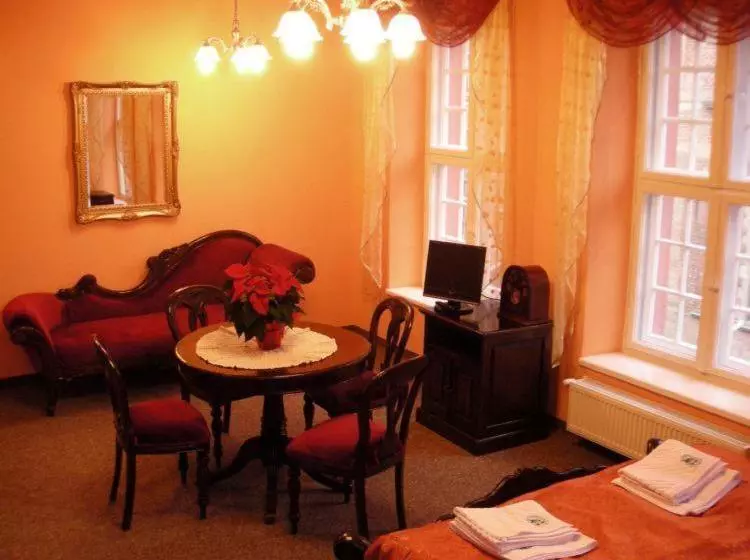 酒店 Dom Schumannów