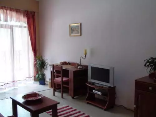 Отель Ezio House