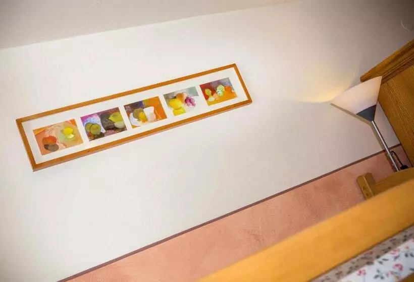 בית מלון כפרי Alpengasthof Paletti