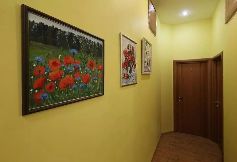 ホテル Guest Rooms Nevsky 150