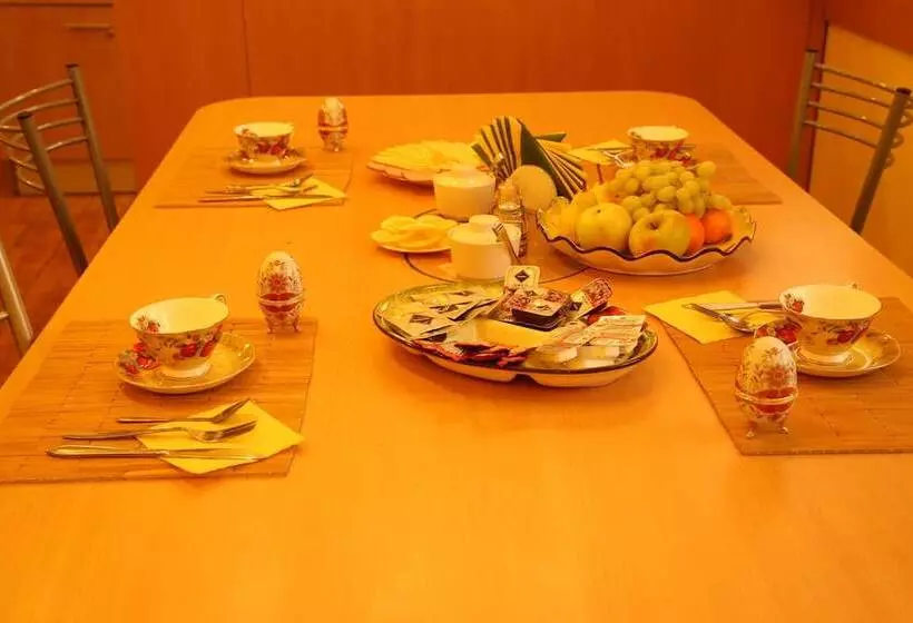 ホテル Guest Rooms Nevsky 150