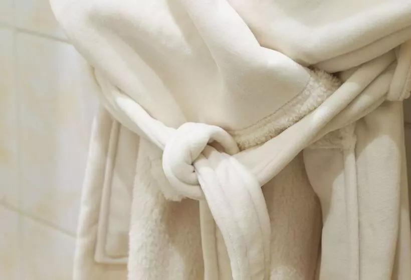 ホテル Guest Rooms Nevsky 150