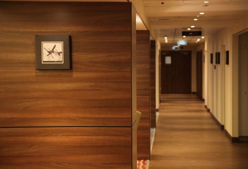 فندق Hampton By Hilton Samara