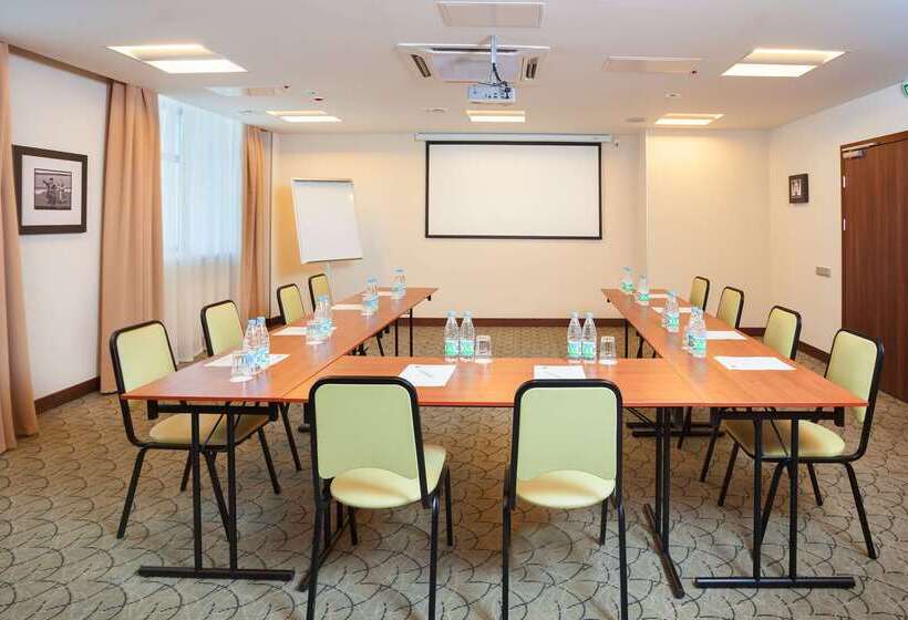 فندق Hampton By Hilton Samara