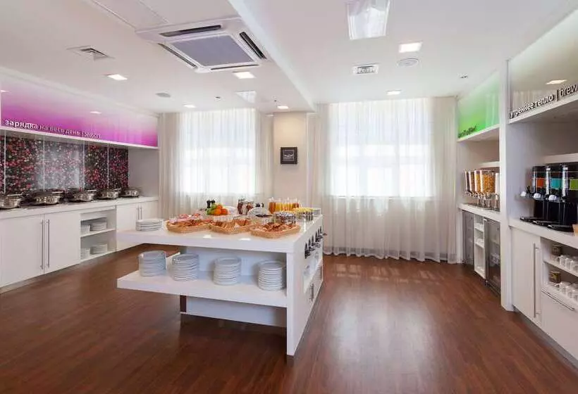 호텔 Hampton By Hilton Samara