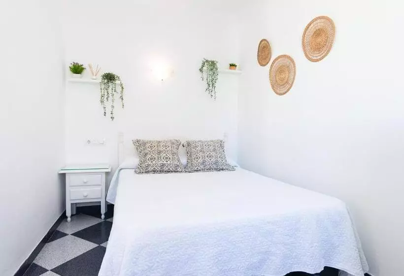 ホテル Hostal Restaurante La Giralda