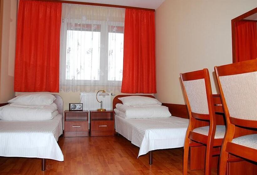 فندق Ośrodek Scsk Optima