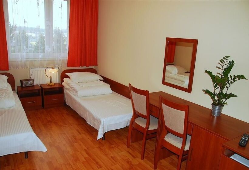 فندق Ośrodek Scsk Optima