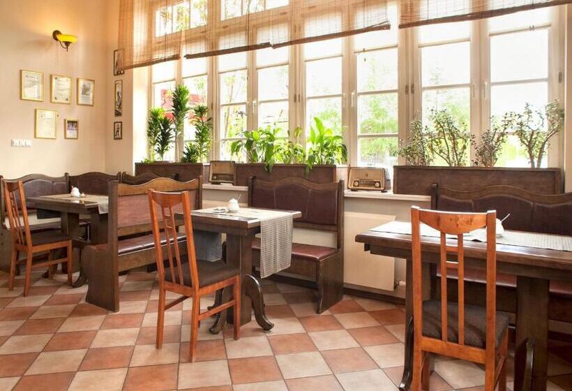 호텔 Pensjonat Zacisze