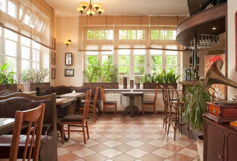 호텔 Pensjonat Zacisze