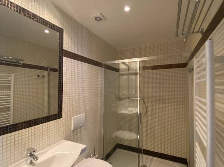 فندق Praha Liberec