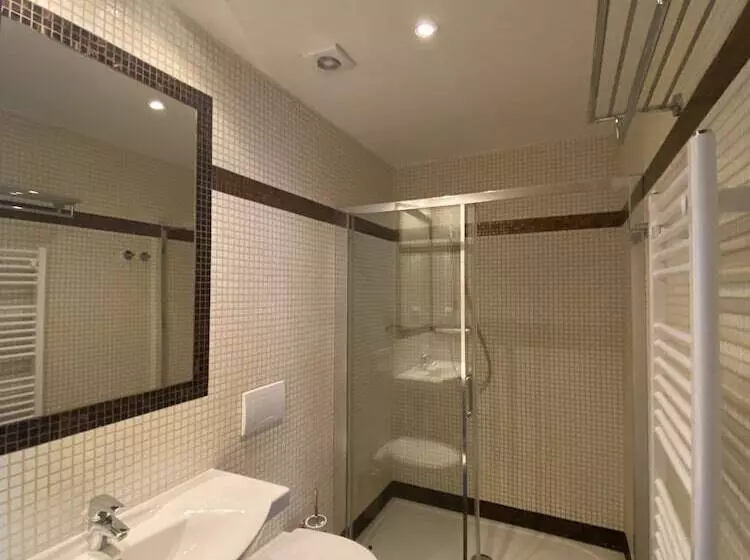 فندق Praha Liberec