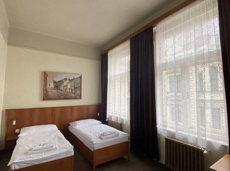 فندق Praha Liberec